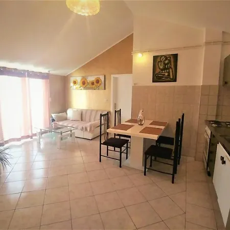 Apartment In Vodice With Sea View, Balcony, Air Conditioning, Wifi 5021-1 *