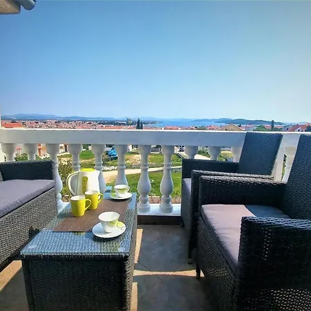 Apartment Apartment In Vodice With Sea View, Balcony, Air Conditioning, Wifi 5021-1 *